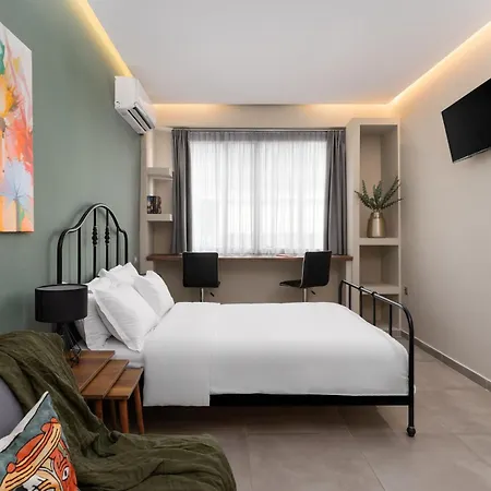 Aristotle Spot, View By Binobi!