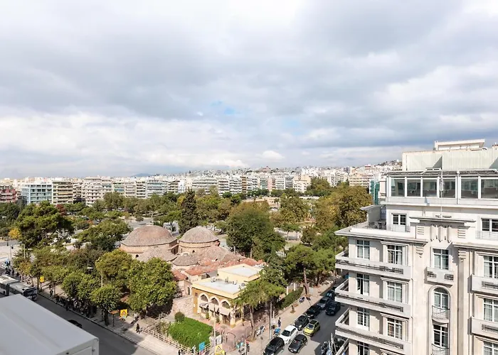 Aristotle Spot, View By Binobi! *